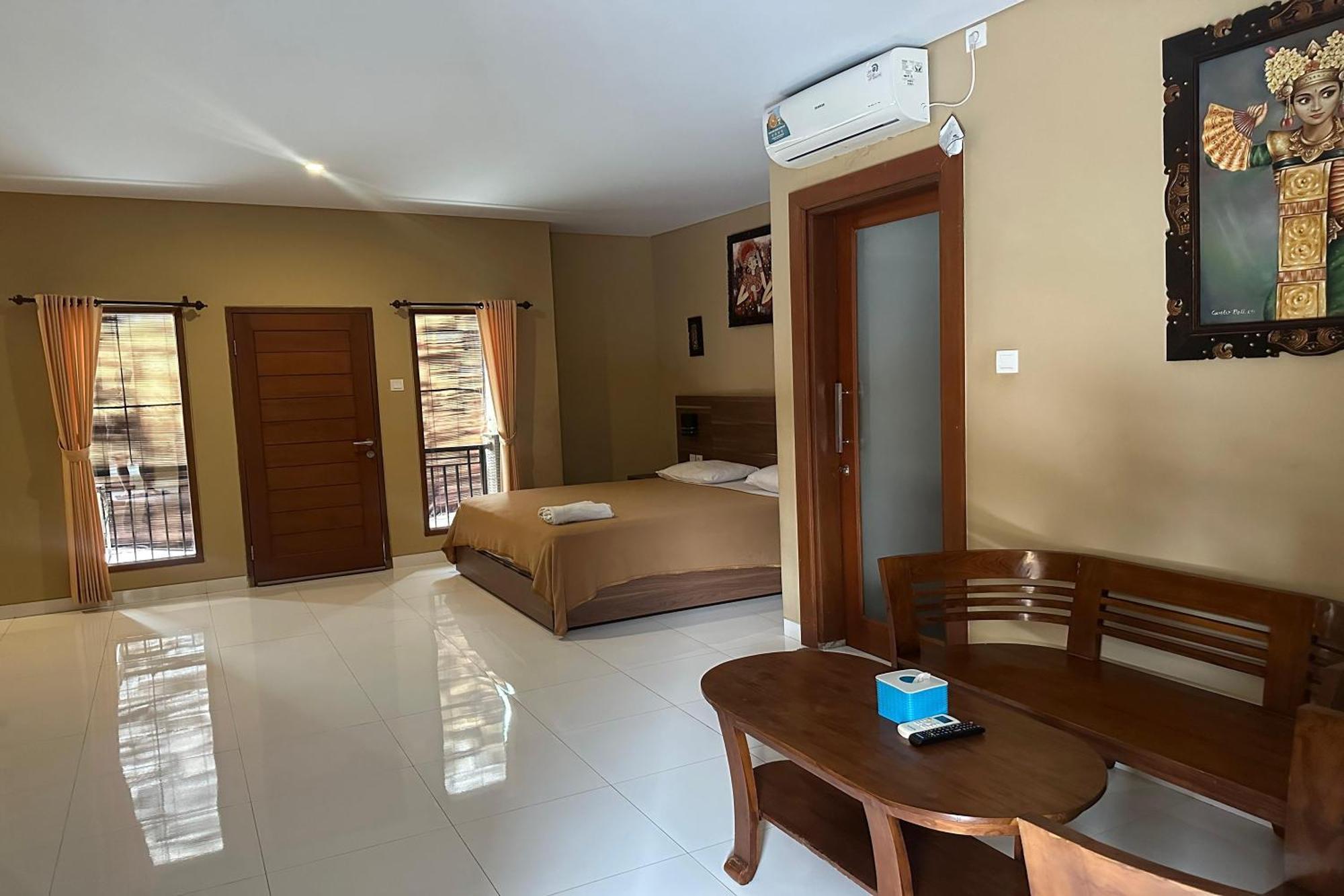 Gora Beach Inn Kuta  Ngoại thất bức ảnh