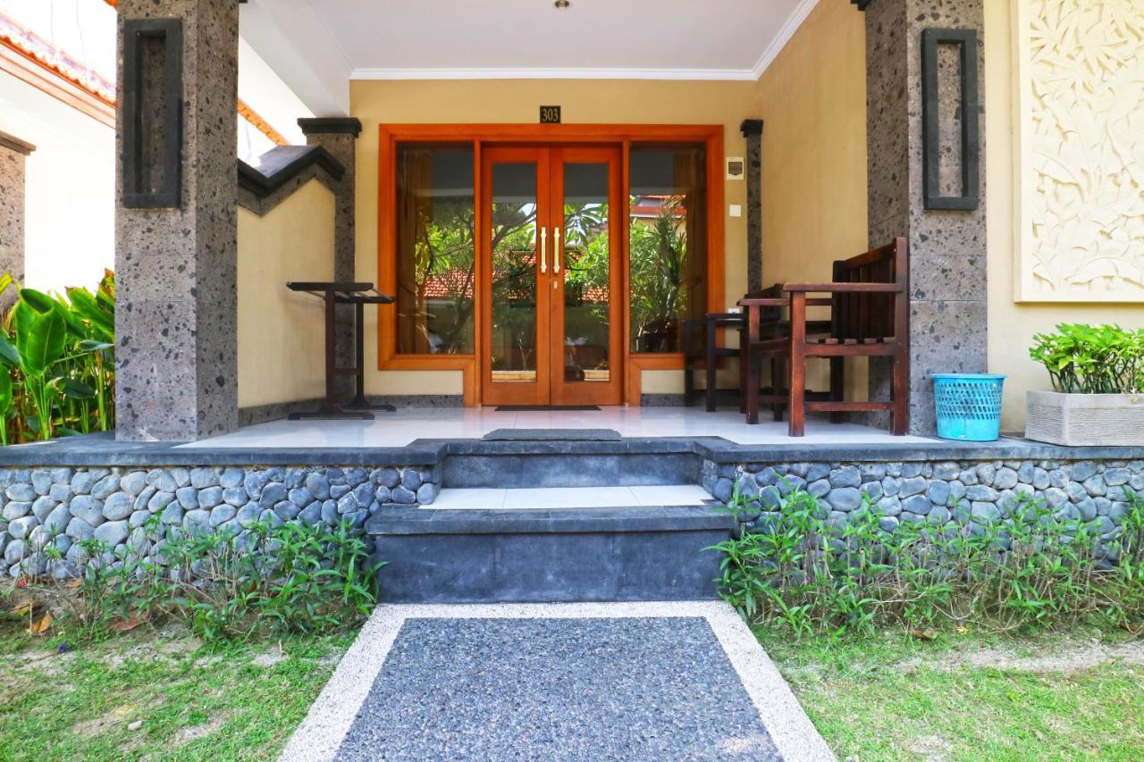 Gora Beach Inn Kuta  Ngoại thất bức ảnh